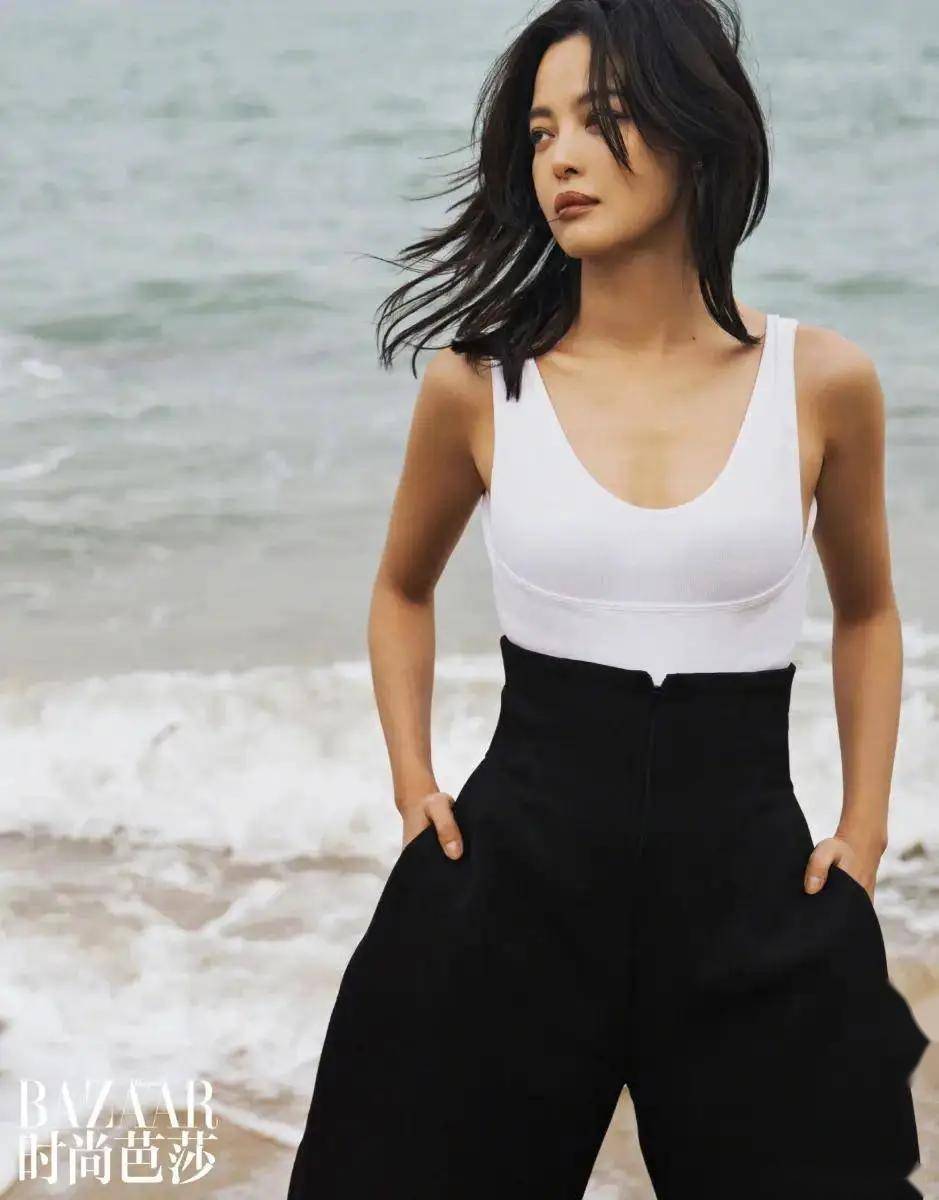 辛芷蕾,写真中的女神,美貌与才华并存的人间极品!