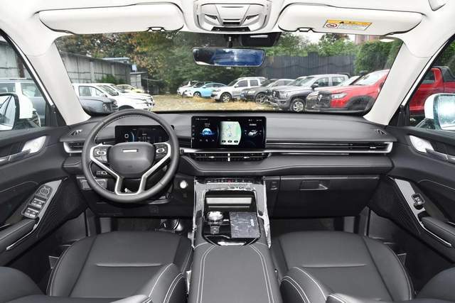 我想买哈弗h6 1.5t自动两驱pro版,全款多少钱?家用怎么样?