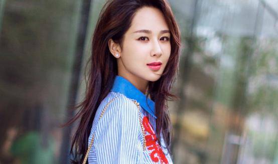 2位"童星":一个"发育过猛",一个"人间尤物",谁是你的菜_祖儿_杨紫