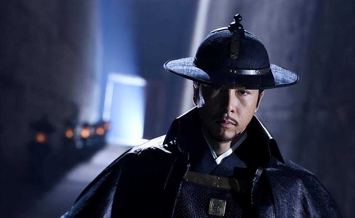 明代最有权势的锦衣卫首领陆炳,为何能得到善终并保全家族?