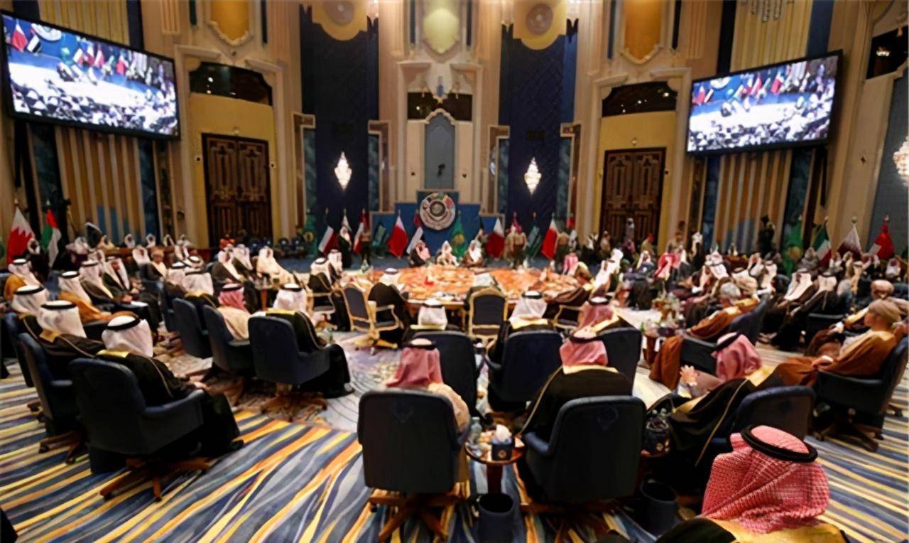 伊朗:在中东备受孤立?从伊朗的前世今生,找到原因