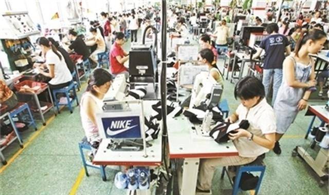 曾经十几万人的裕元鞋厂,30年的辉煌,如今人去楼空,一片荒凉_耐克