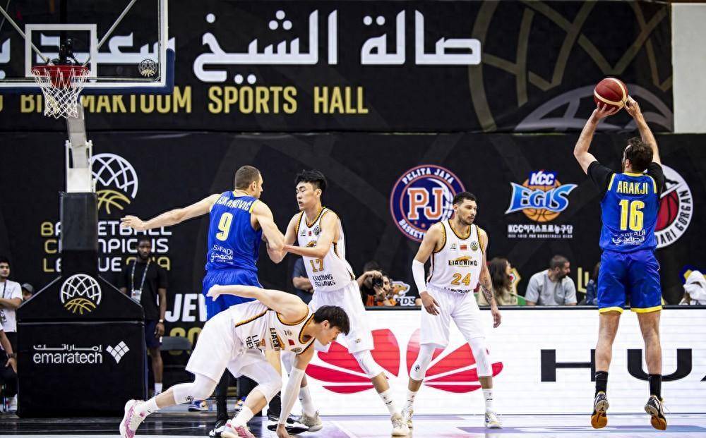 辽宁男篮亚冠首场惨败,1场输的分数,比广东当年3场输的总和还多