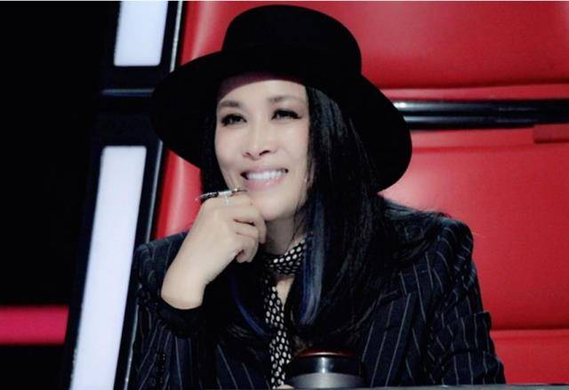 清朝灭亡后,满清贵族都去了哪里?改成这几个汉姓留下明星后代