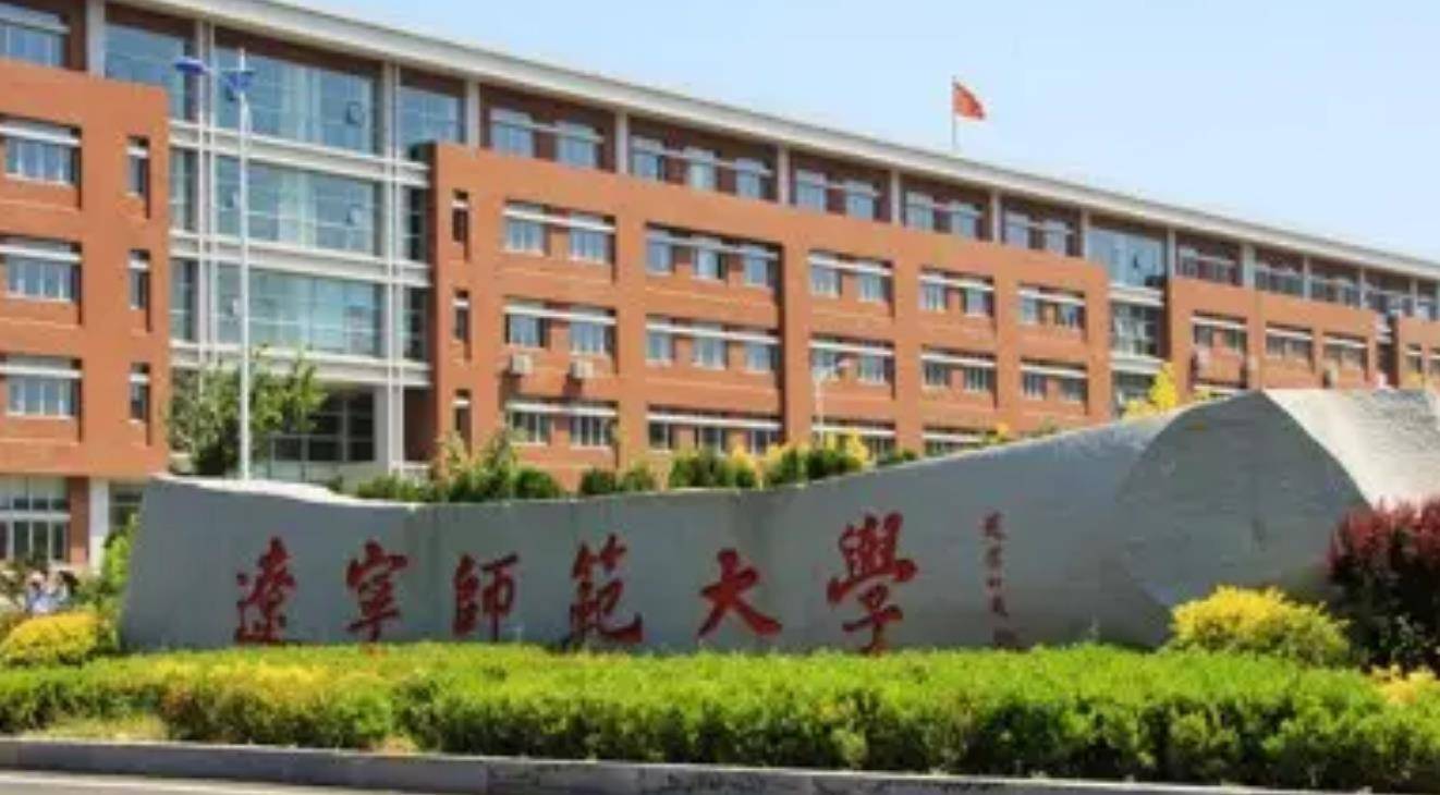 父母倾其所有送出国,女儿失联17年不回家,曹茜为何如此绝情?