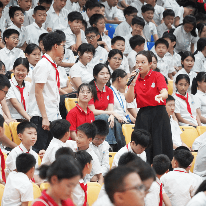 一起倾听花开的声音 | 榕城中学博东实验学校开展心理健康教育讲座