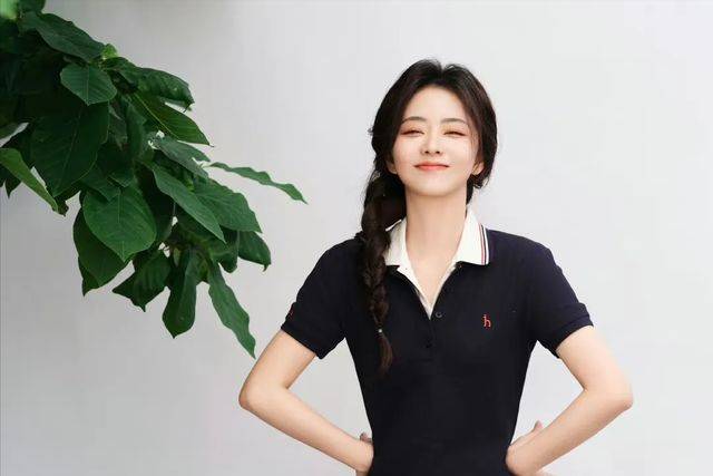 谭松韵:娱乐圈的"甜妹"还是"隐藏女王"?