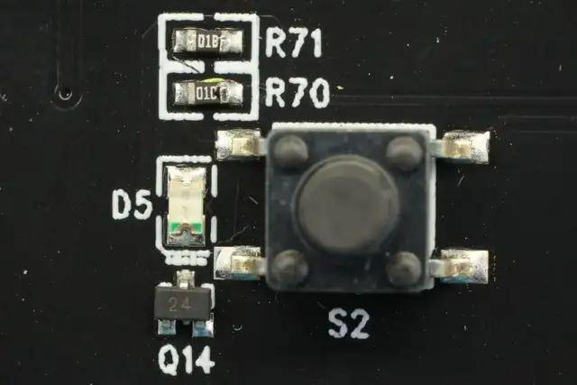 产品支持120w车充输出,60w pd快充