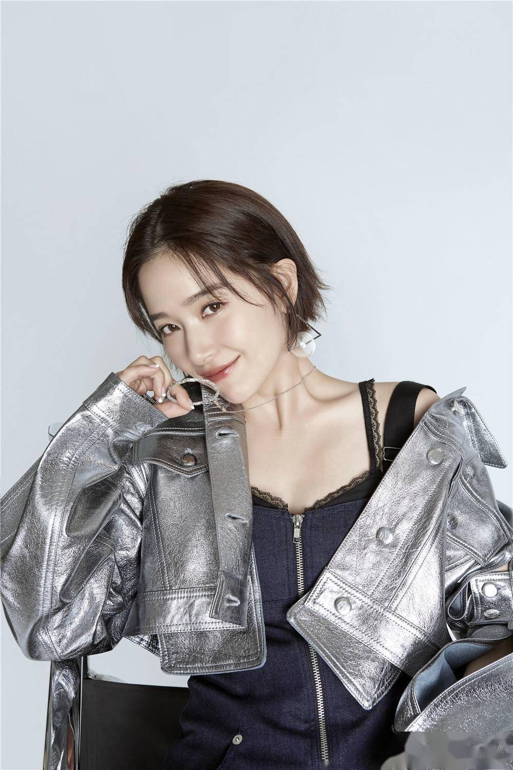 绝世尤物阚清子,36岁的她仍然让人惊叹:这谁顶得住!