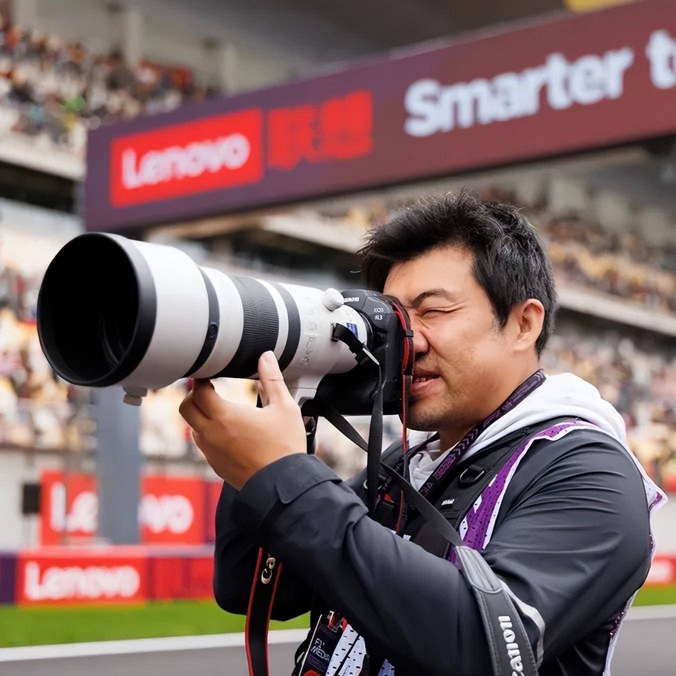 极速之美 eos r3 如何成为 f1赛道追光者_摄影_陈迪_范雨芹