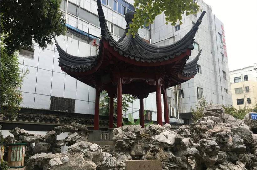 镇守常州的将士把忠义和责任远远置于生命之上,他们宁可放弃生命,也不