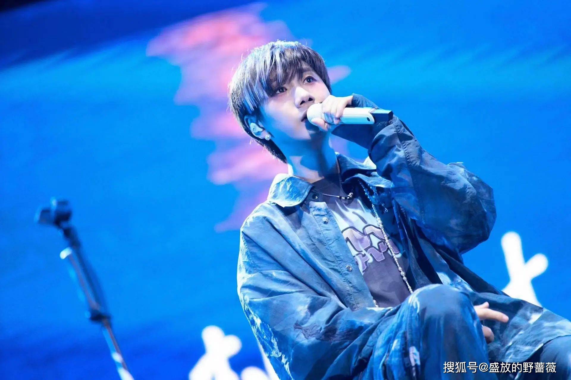 巡演主题介绍:把妖怪 放出来 才可爱和汪苏泷一起打开身体的躯壳,这一