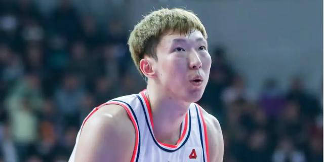 辽宁男篮三年顶薪签周琦?谣言被揭开,真相待查