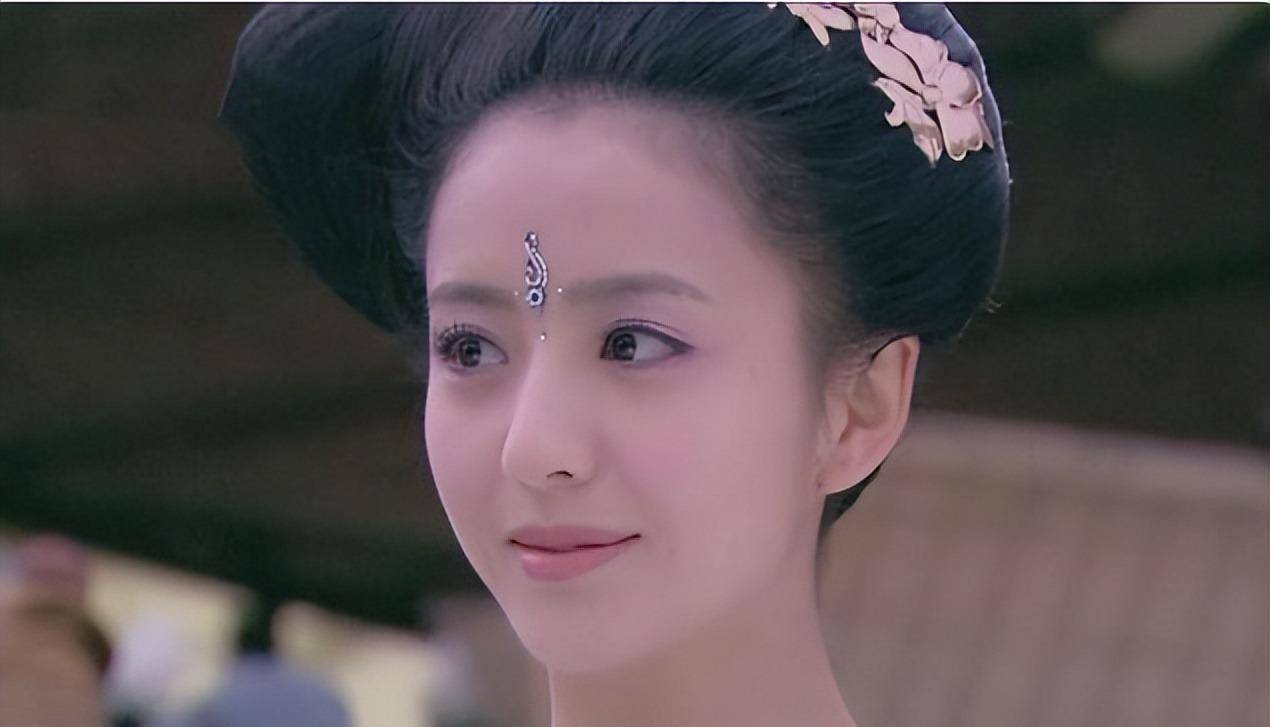 赵飞燕使用神秘"息肌丸",让皇帝无法自拔,意外造成两个危害