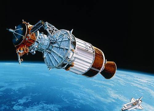 62年前,人类把一只黑猩猩送上太空,重返地球后,却发现