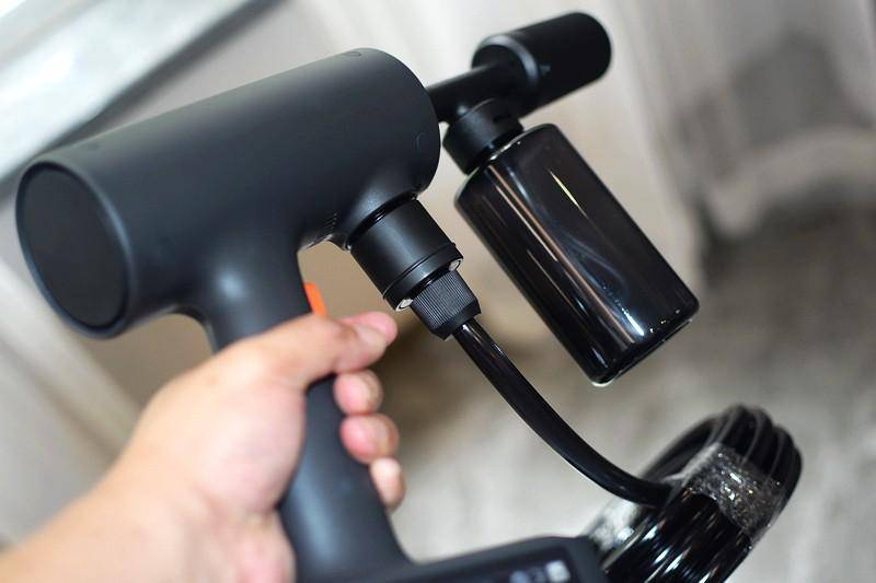 无线锂电设计 随拿随用 小米米家无线洗车机2