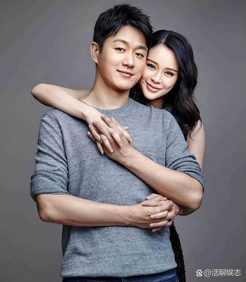 佟大为小儿子端午节亮相,模样像极了老爸,超萌粽子宴抢镜!