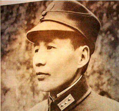 叫做刘文辉,是刘湘的亲叔叔,刘文辉也是一位爱国将军,也在抗日战争中