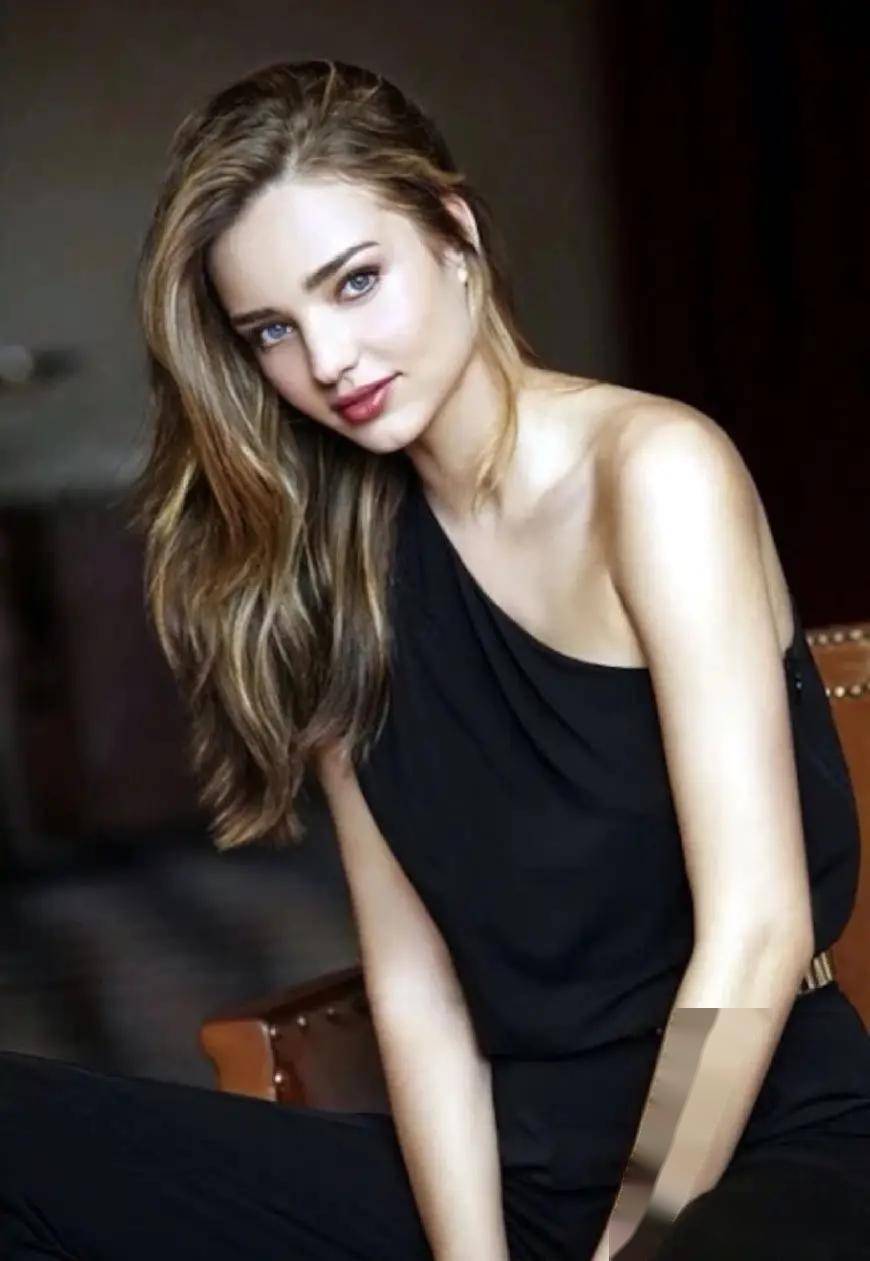 米兰达·可儿惊艳写真曝光,岛国妹子的美貌与魅力无人能敌!