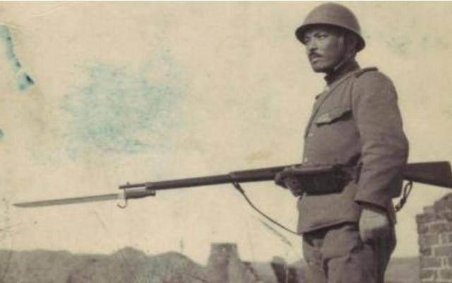 白刃战中大刀真不如刺刀?此战中40对100,最终结果令人想不到