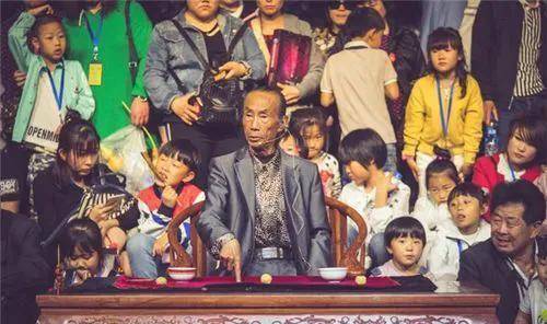 王宝合的"三仙归洞"有多传奇,竟能让李嘉诚儿子输掉4个亿