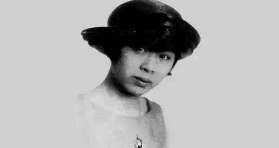 张幼仪49岁时改嫁,写信征求儿子意见,儿子回复8个字震撼人心