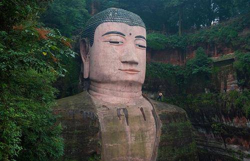 乐山大佛海通图片