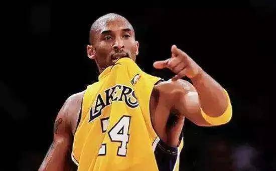 巅峰科比有多强?看看07年他申请交易,各队给湖人的报价就懂了