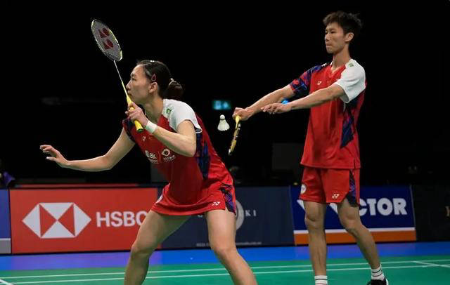 原创
            国羽包揽澳大利亚公开赛所有冠军！-澳大利亚羽毛球男运动员俞向阳