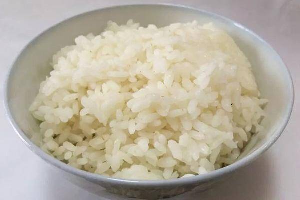 多数人都选错了 长期吃米饭和面条的人 身体有什么区别(图1)