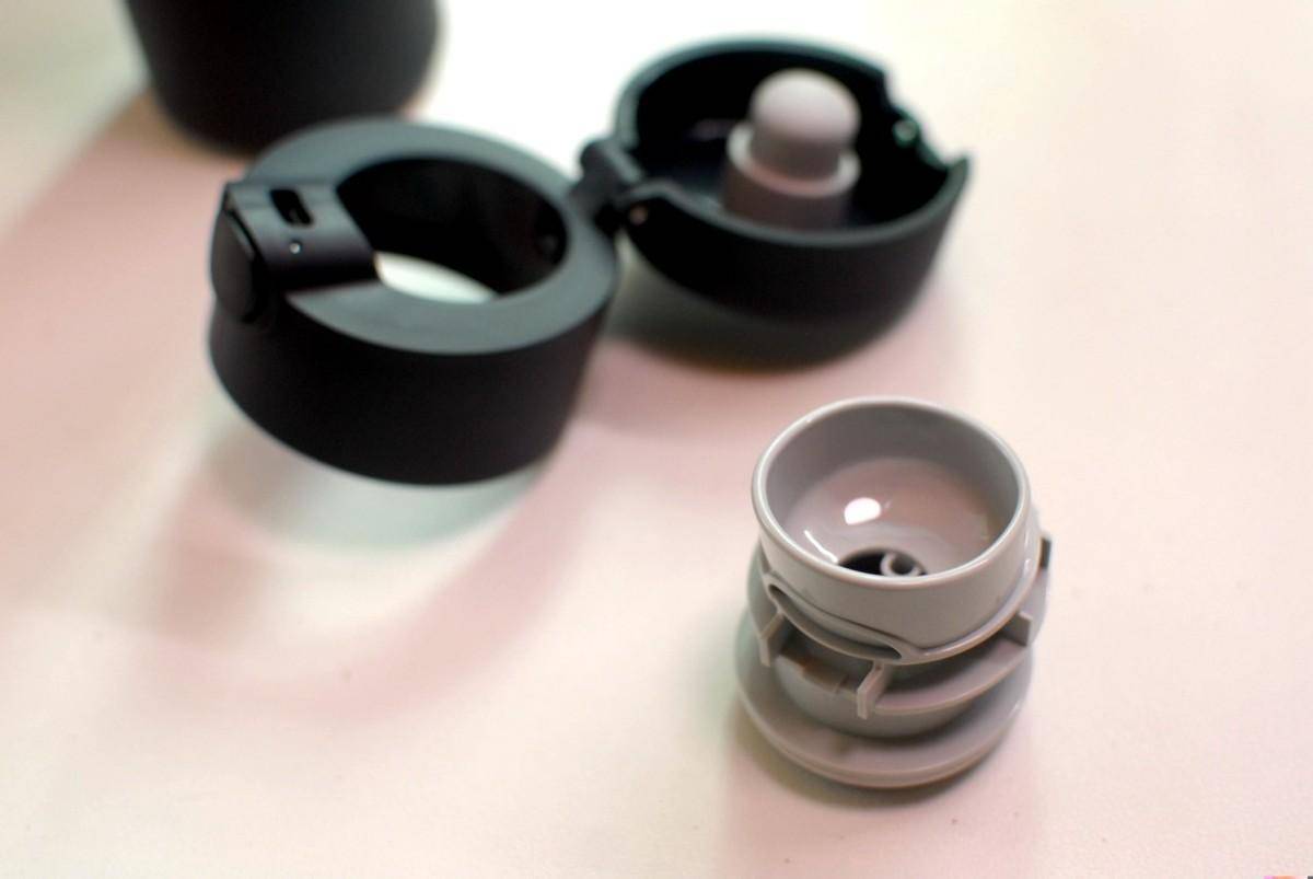 米家弹盖保温杯:一键操作,优雅随行,温暖每一刻