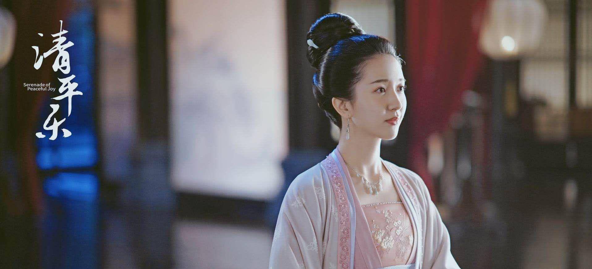 清平乐:张妼晗下线,曹丹姝出手堵了兰苕的路,中宫终于