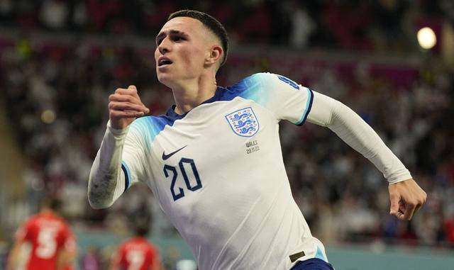 内讧升级!英超mvp不满18亿巨星,名宿调解,凯恩成牺牲品