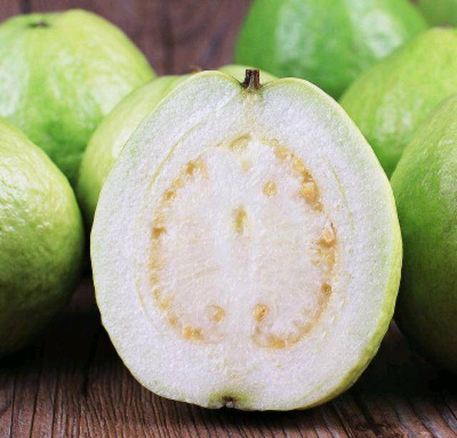 冬天看到这个水果别错过,软糯香甜,美味可口,还是"脂肪杀手"