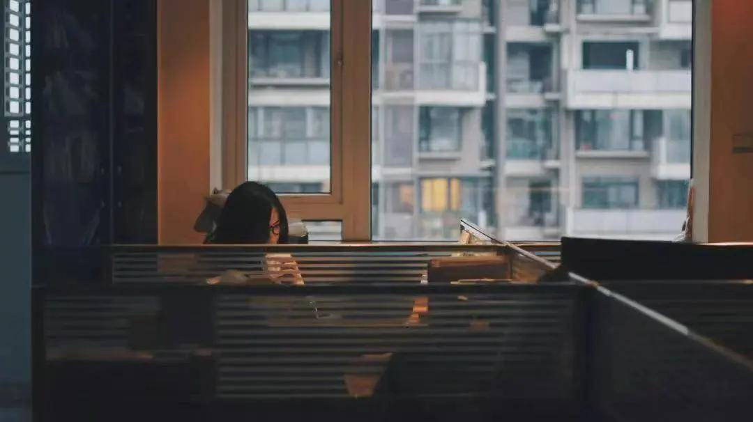 原创            高考过后，他们3小时进账上亿？-高考结束后的我们