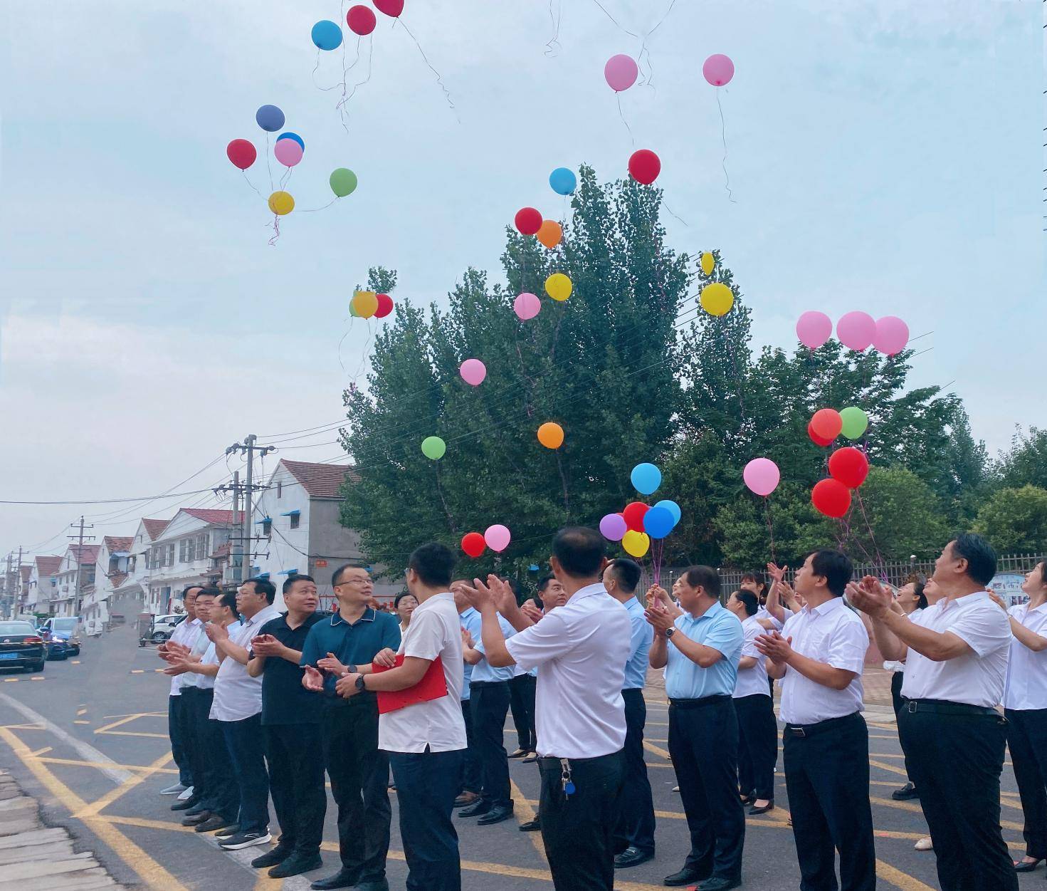 清丰实验中学图片