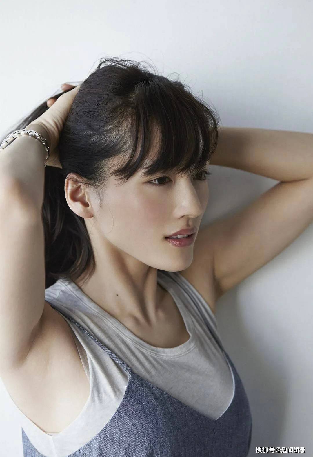 【绫濑遥:曼妙身姿背后的光影交错,美艳无双的娱乐传奇】