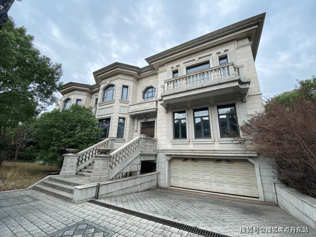 项目核心价值①历史·臻稀:别墅土地停止供应,未来高端独栋别墅市场