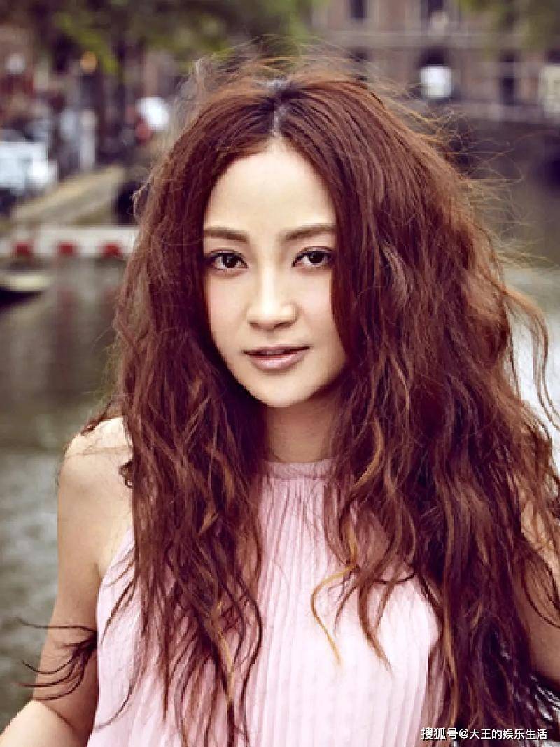 姚笛文章传来喜讯?王菲谢霆锋被牵连其中,这次马伊琍输得彻底