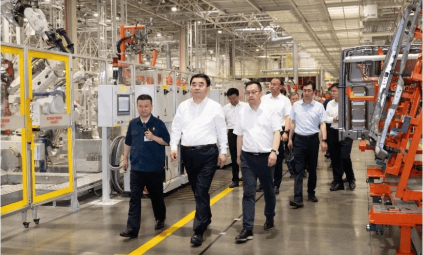 山东_重工_董事长