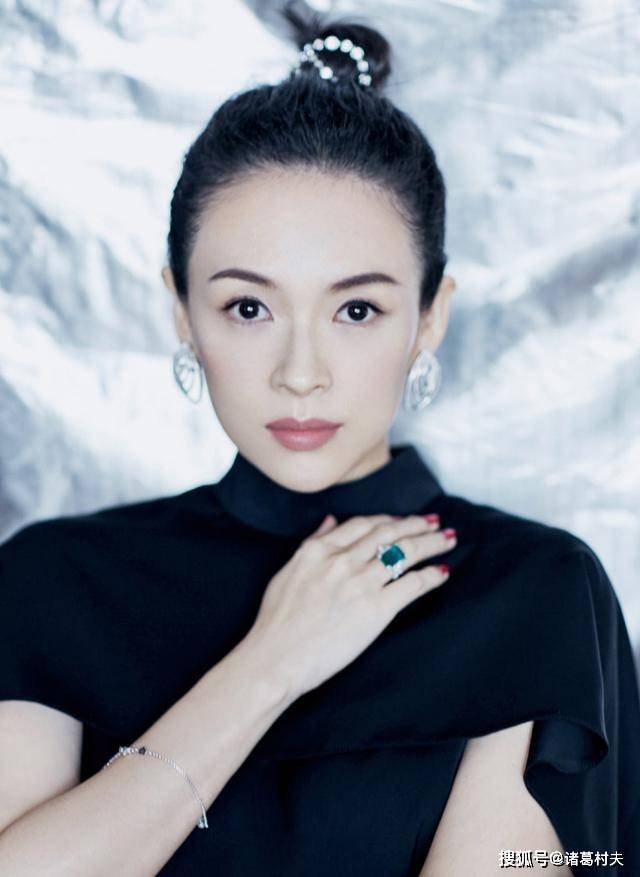 汪峰前妻章子怡,性感性感真性感!