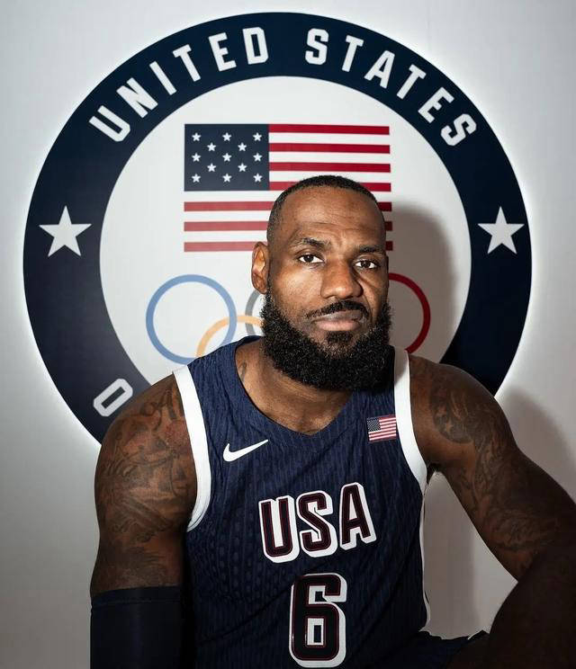 库里首场奥运会后首次与詹姆斯对话