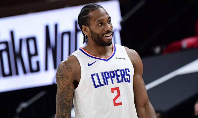 预计下赛季,快船的主力阵容将包括哈登,曼恩,伦纳德,巴图姆和祖巴 ..