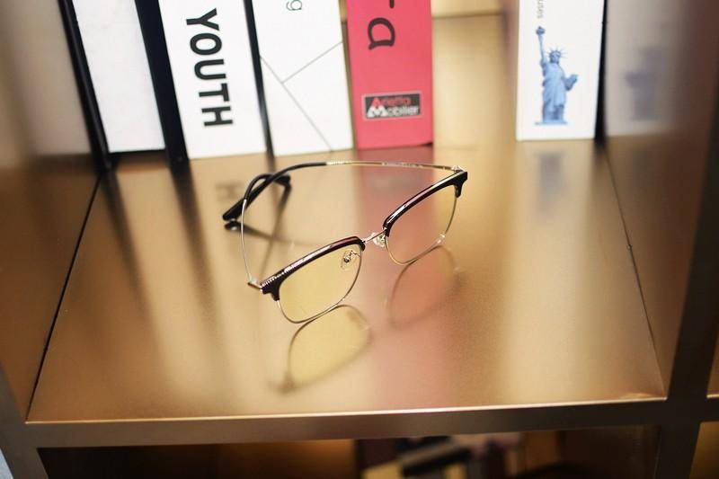 数字时代“护目镜” 米家防蓝光眼镜Pro 让你远离蓝光危害