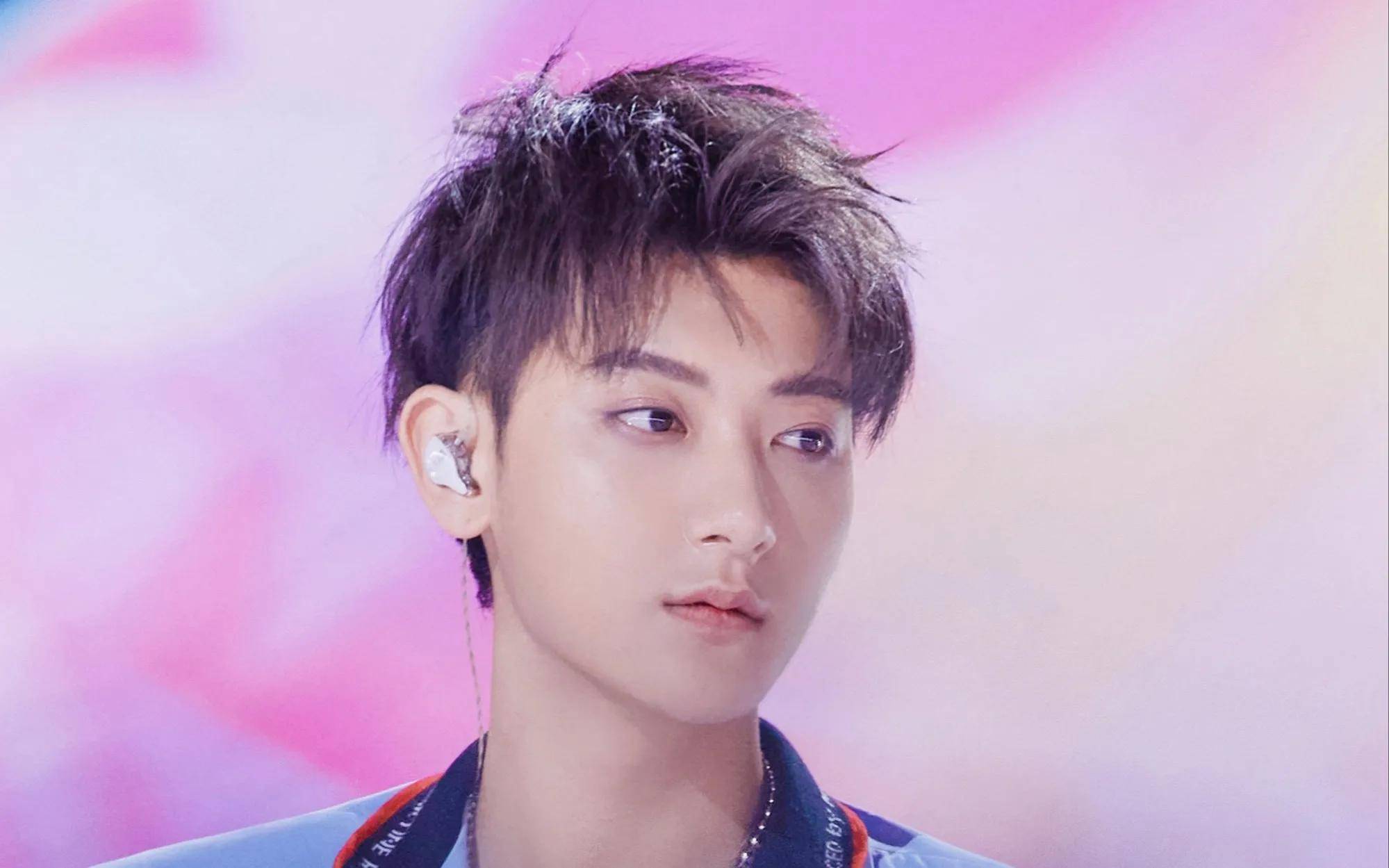 别骂了,如果徐艺洋真的选择和黄子韬分手,她将会无路可走