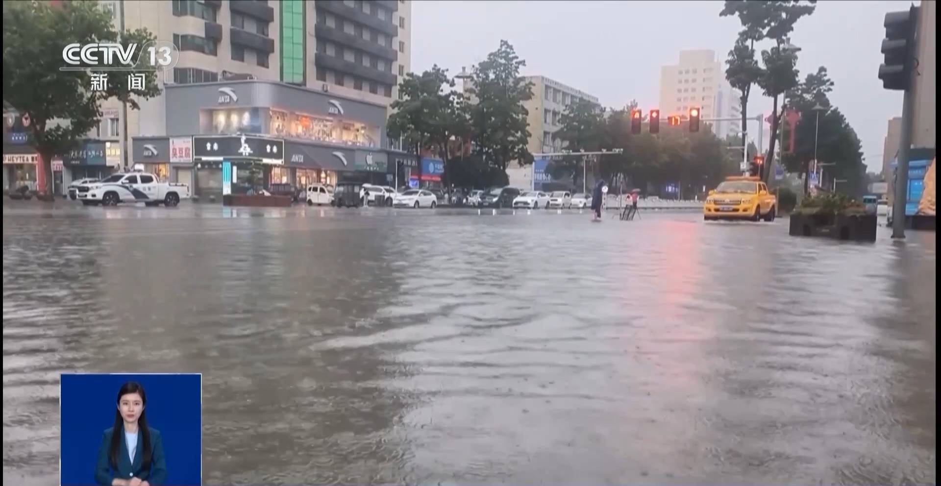 偃师暴雨图片