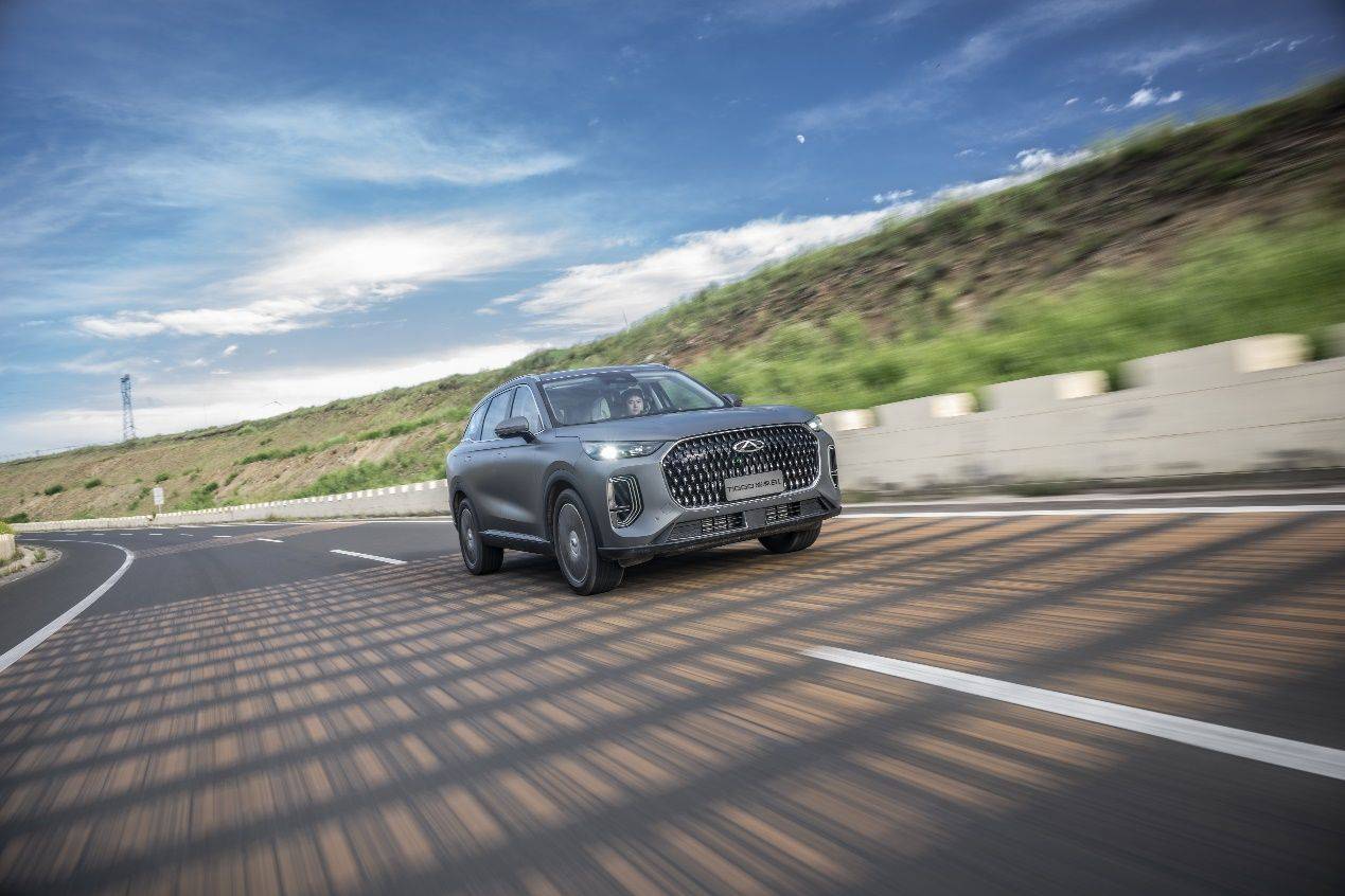 联合引擎 | 瑞虎8l预售14.77万起,都市精英新选择?