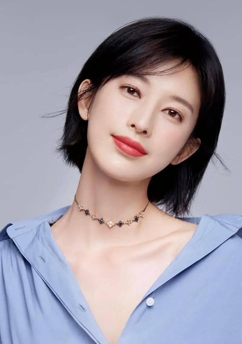 张俪39岁生日写真曝光,这才华横溢的女神实在太迷人了!