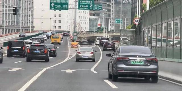 上海车主叫苦，被这条线坑惨！-上海车辆查询电话