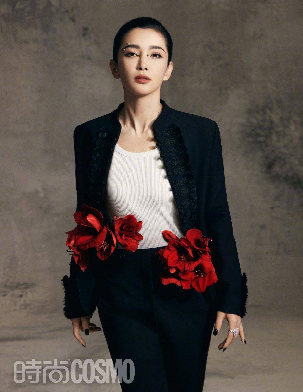 李冰冰时尚杂志大片:优雅如画,美得令人陶醉!